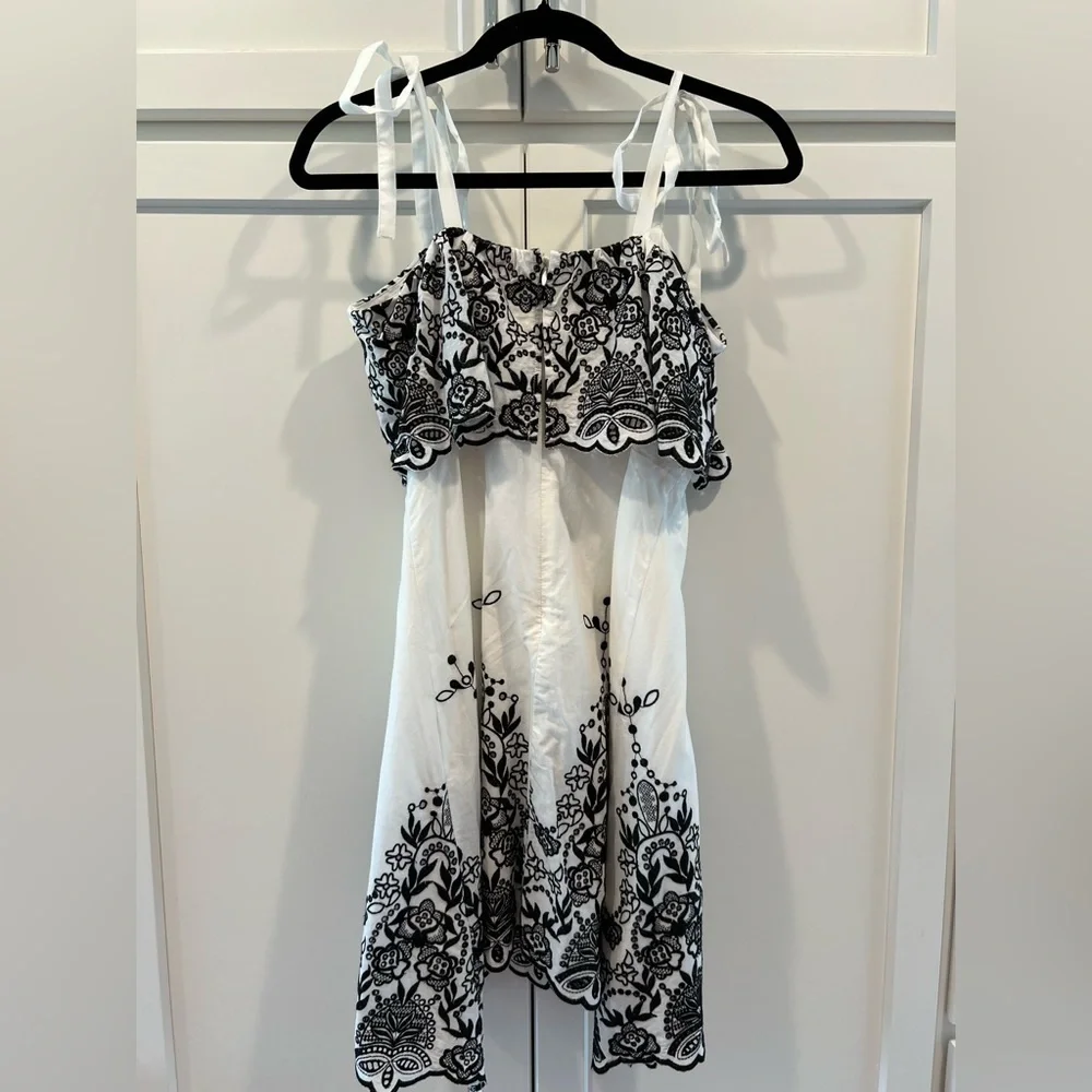 NWT! Parker White Cotton Eyelet Embroidered Summer Dress. Size Small. - Picture 9 of 11